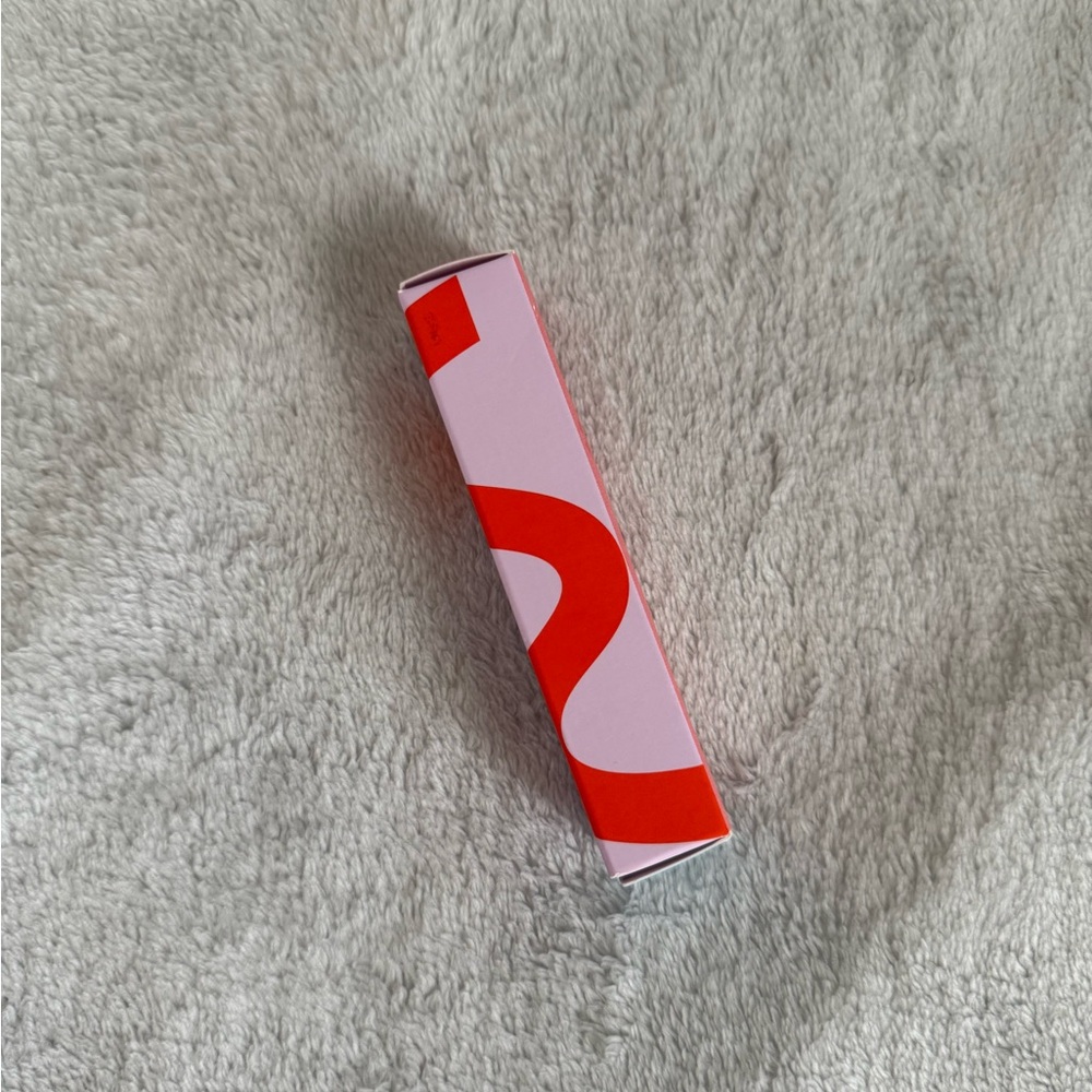 Tower 28 milky lip jelly in pistachio - Picture 6 of 9